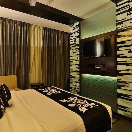 Hotel Salida Del Sol Panaji Esterno foto