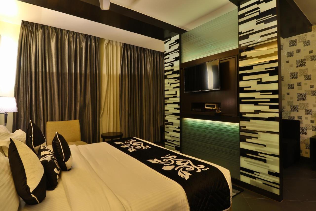 Hotel Salida Del Sol Panaji Esterno foto