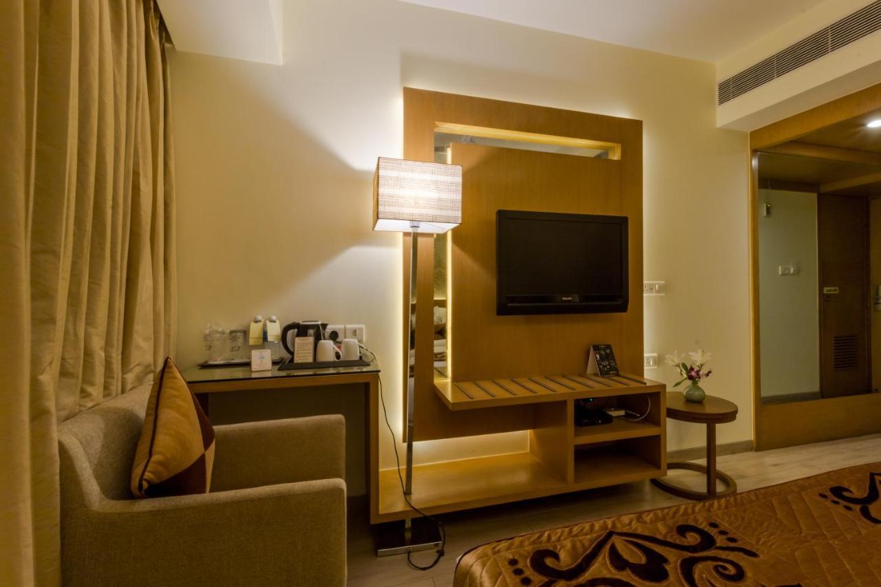 Hotel Salida Del Sol Panaji Esterno foto