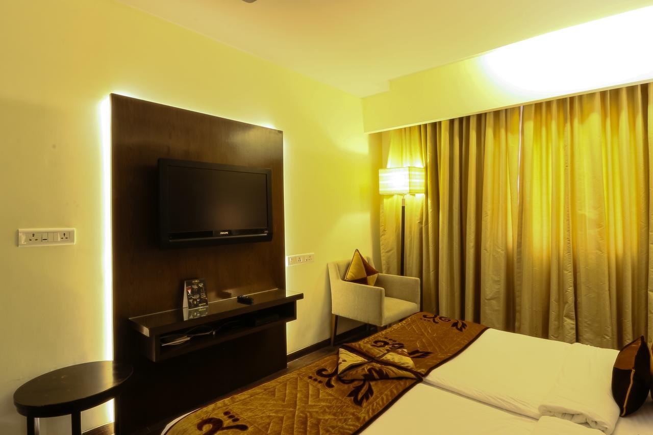Hotel Salida Del Sol Panaji Esterno foto