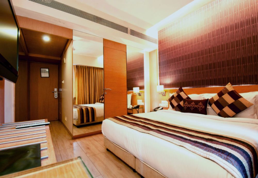 Hotel Salida Del Sol Panaji Esterno foto